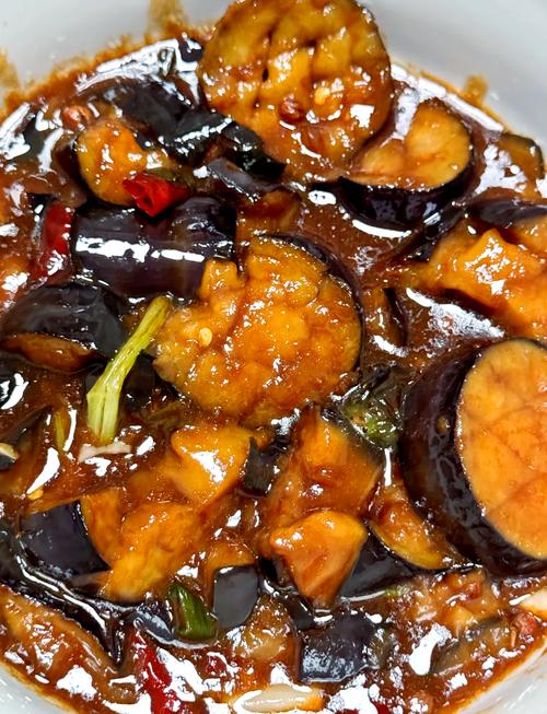 烧茄子的做法视频（如何做红烧茄子）