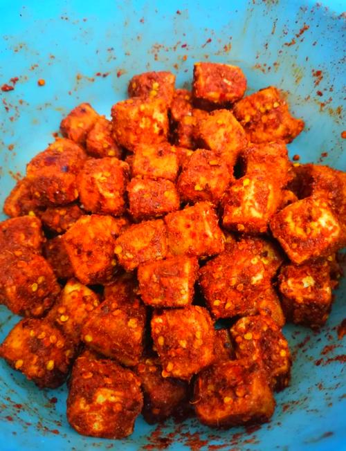 腐乳的做法（腐乳的做法 详细步骤视频）