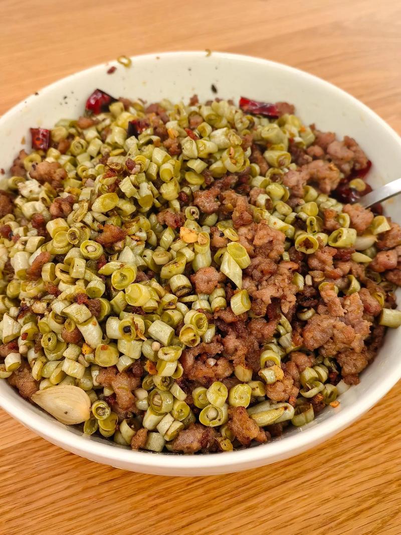 肉末酸豇豆的做法（肉末酸豇豆怎么做好吃）