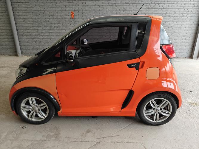 众泰汽车报价及图片（续航600km10万左右纯电车推荐）