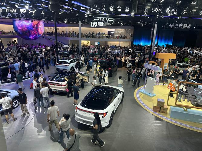 成都车展（成都车展2025最新车展门票免费领取）