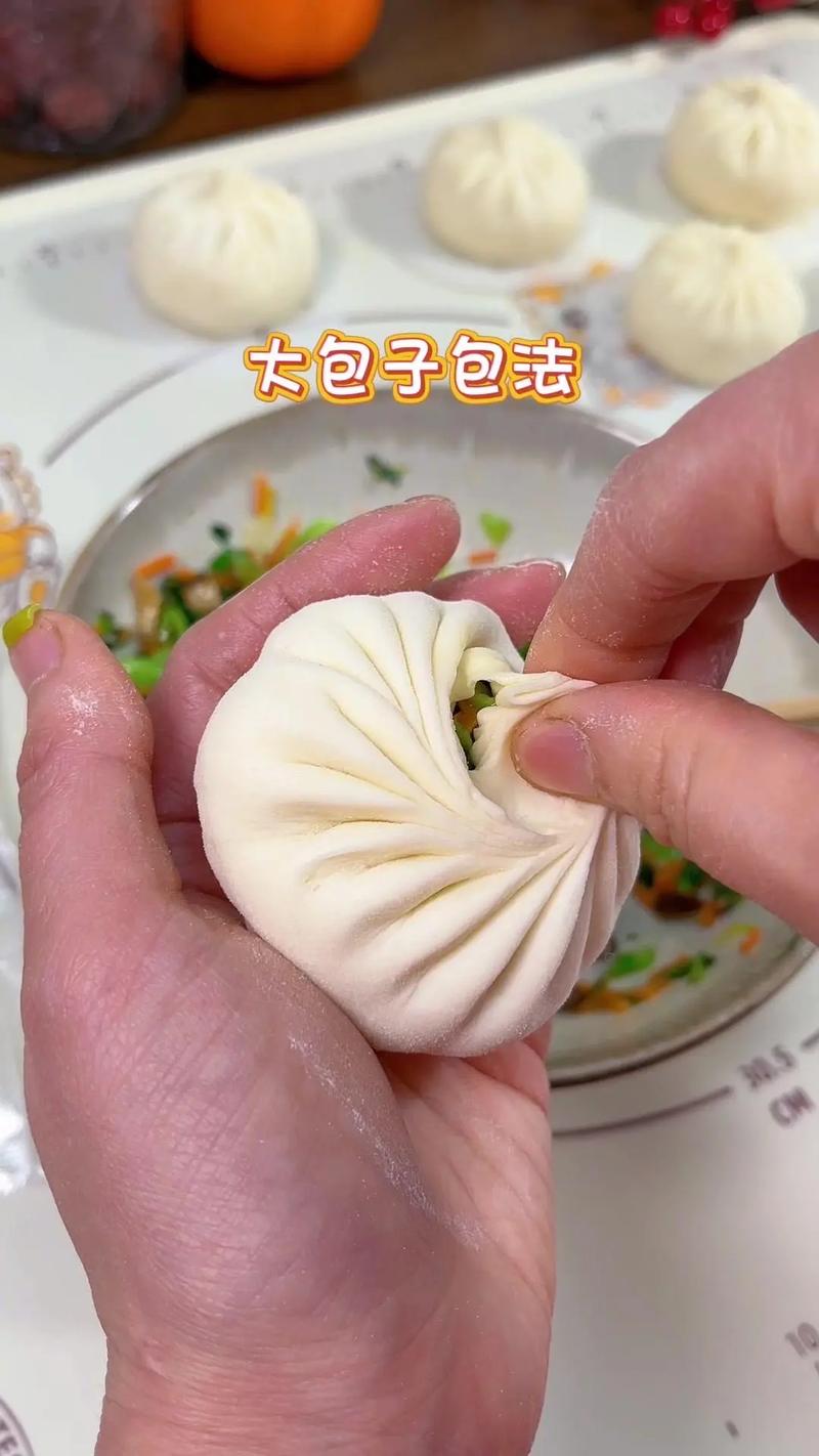 包子的做法视频（油煎包子的做法视频）