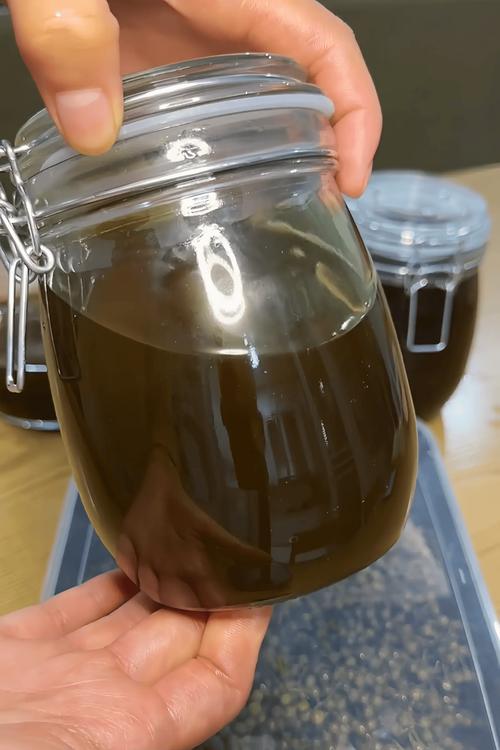 花椒油的做法（花椒油的做法视频花椒油弄好要放冷吗）