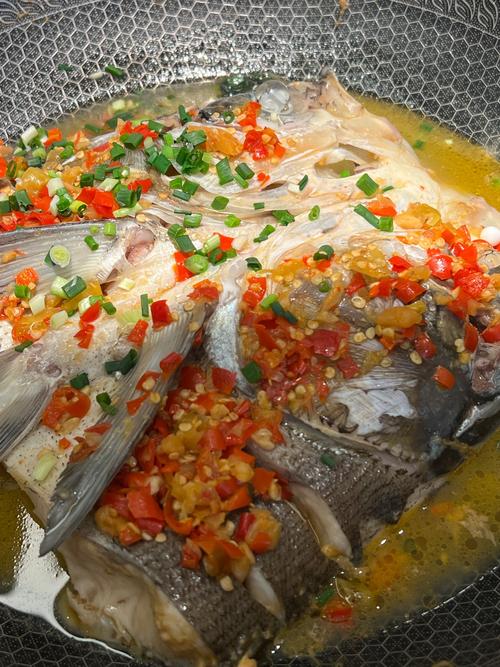 草鱼头的做法大全（草鱼头怎么做）