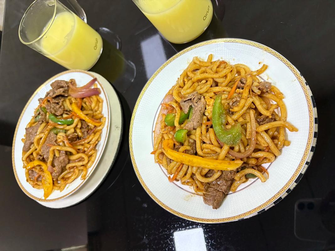 乌冬面的做法（牛肉炒乌冬面的做法）
