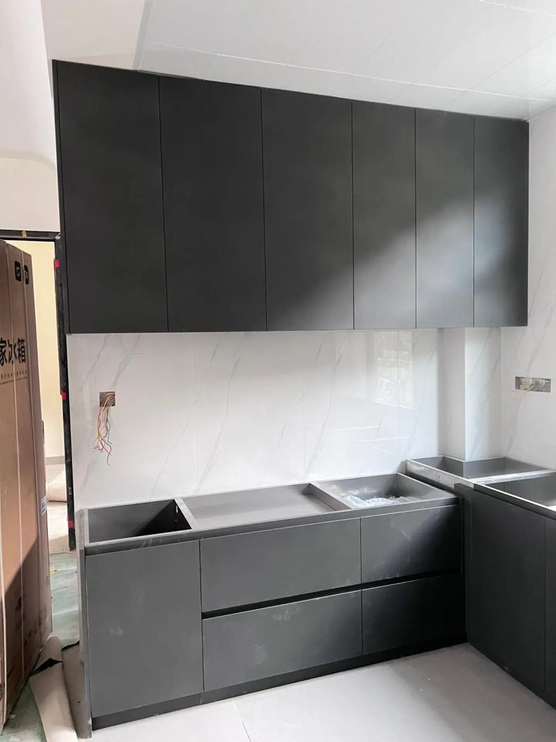 南京不锈钢（南京不锈钢台面橱柜定做）