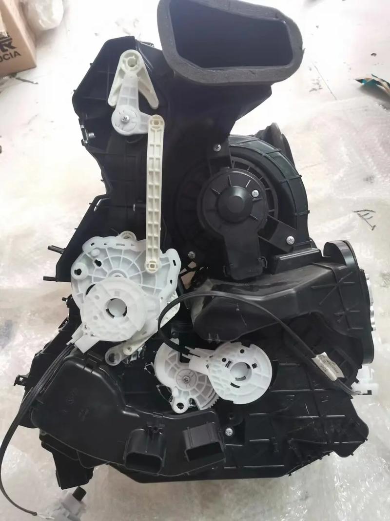 御轩汽车（御轩车配件大全信息）