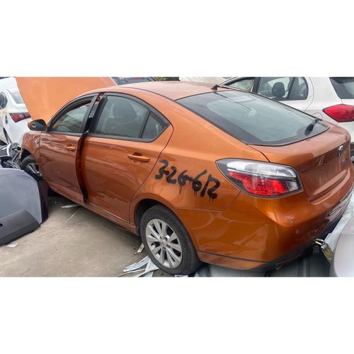 mg6汽车（MG6汽车后挡挡灯怎么清洁）